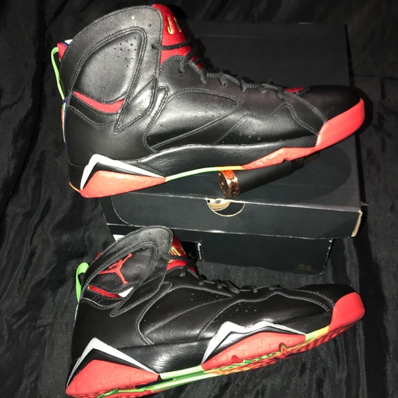 Marvin The Martian Retro 7’s - Picture 3 of 4